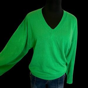 Galeries Lafayette Sweater V-Neck Green Soft Size Small